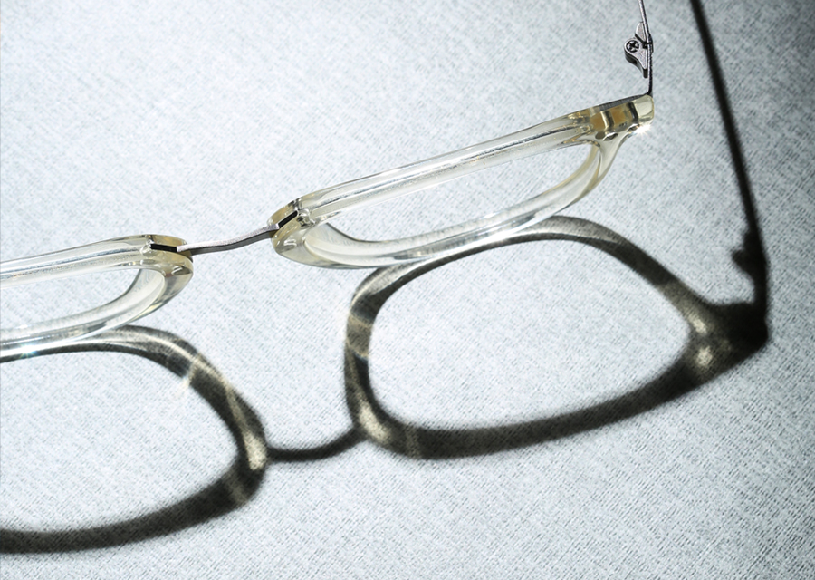 Comparing Bifocals and Progressive Lenses